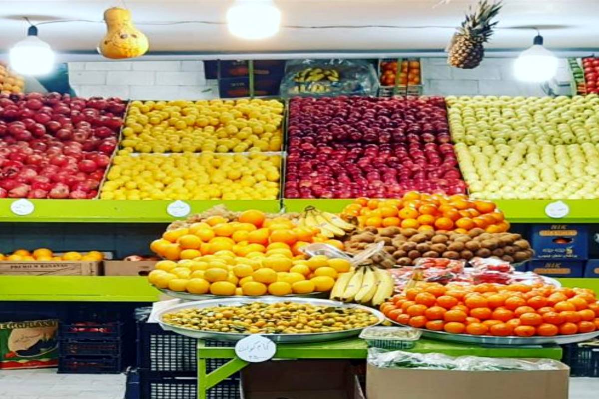 افزایش مراکز سیار عرضه میوه در مشهد هم‌زمان با شب یلدا ۱۴۰۴