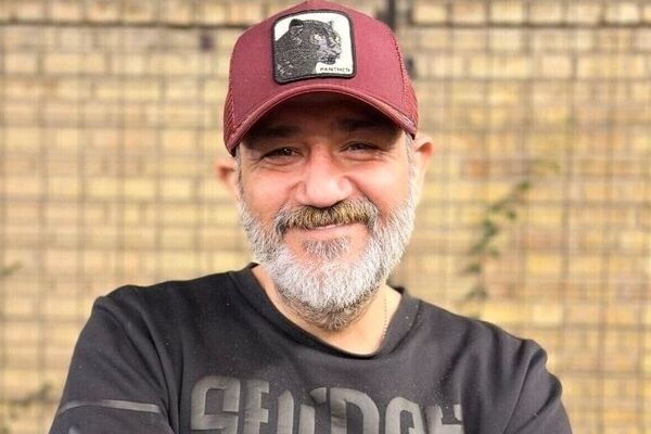 شوخی «مهران غفوریان» با تنگه ترمز + عکس