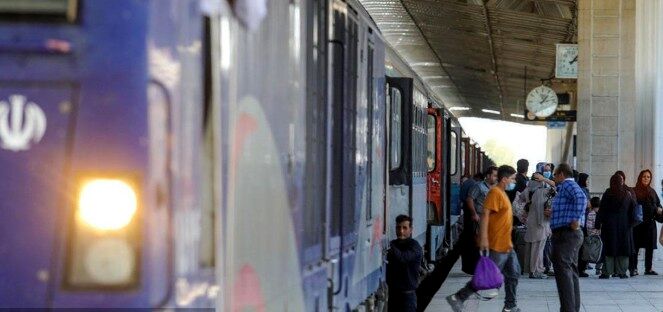 تردد ۷۰ درصدی قطار‌های مسافری شبکه ریلی کشور در مسیر‌های مشهد، از آغاز طرح نوروزی تا کنون (۵ فروردین ۱۴۰۵)