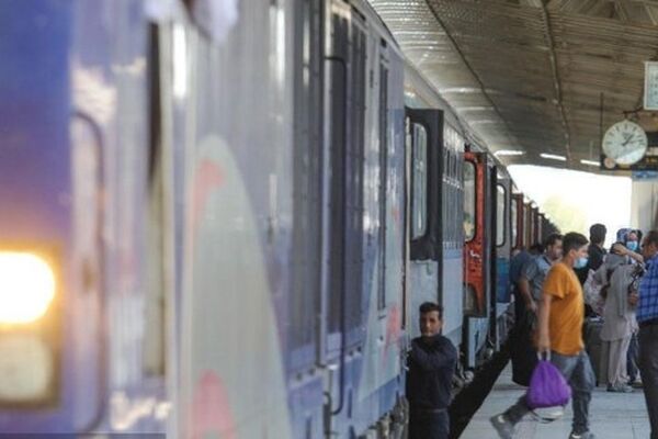 تردد ۷۰ درصدی قطار‌های مسافری شبکه ریلی کشور در مسیر‌های مشهد، از آغاز طرح نوروزی تا کنون (۵ فروردین ۱۴۰۵)