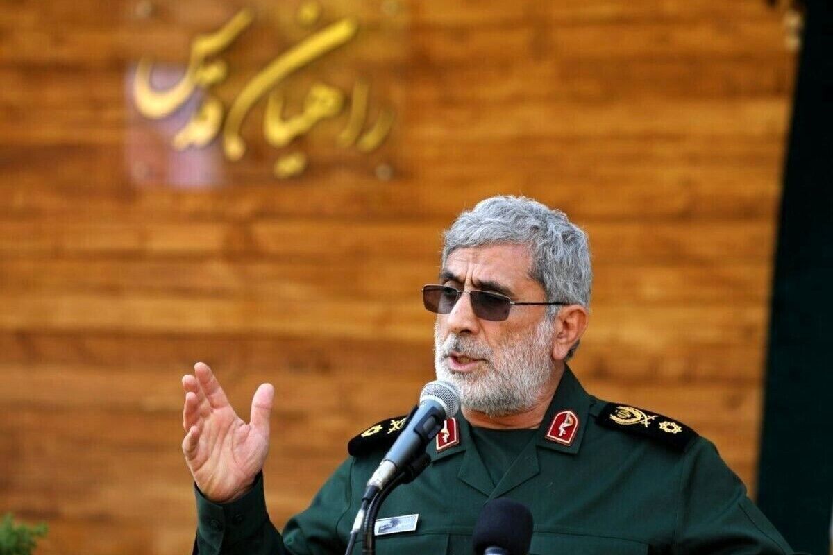 سردار قاآنی: ساحات مقاومت قوی‌تر و منسجم‌تر از قبل در کنار حزب‌الله قهرمان قرار دارند