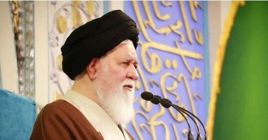 آیت الله علم‌الهدی: آمریکا در هفتاد روز اخیر بیش از ۳۰ مورد شکست را تجربه کرده است