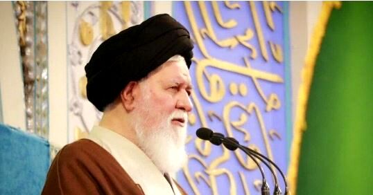 آیت الله علم‌الهدی: آمریکا در هفتاد روز اخیر بیش از ۳۰ مورد شکست را تجربه کرده است