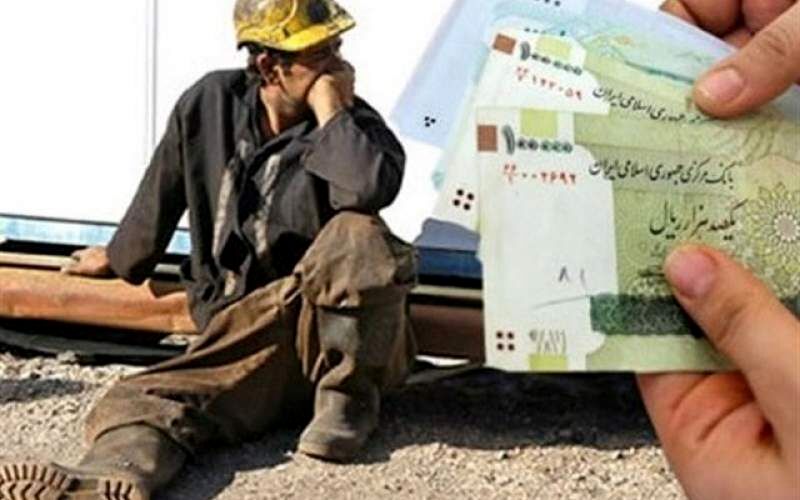 کارگران، چشم‌انتظار دریافت عیدی و پاداش | حداقل و حداکثر مبلغ عیدی ۱۴۰۴ کارگران چقدر است؟