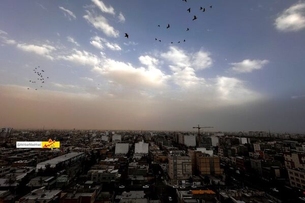 شهروندان مشهدی پس از ۳۲ روز، هوای سالم استنشاق می‌کنند