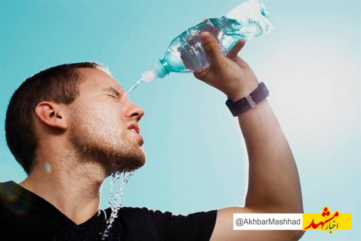 هشدار درباره کمآبی بدن در تابستان / توصیههای طب سنتی برای روزهای گرم