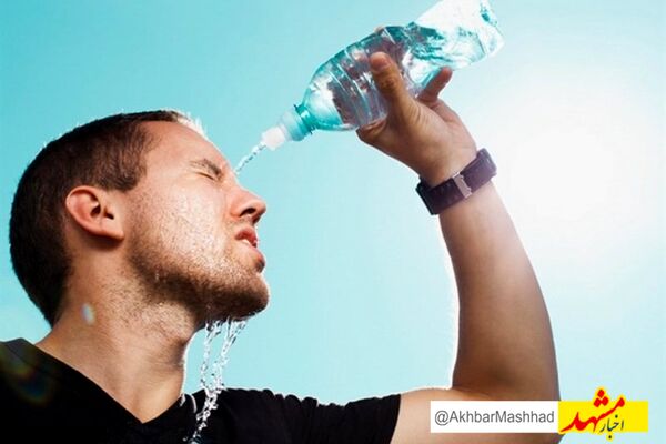 هشدار درباره کم‌آبی بدن در تابستان / توصیه‌های طب سنتی برای روزهای گرم