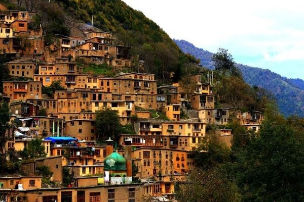 فومن کجاست؟ مسیر دسترسی، تاریخچه و بهترین زمان سفر