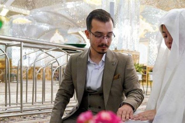روایت‌هایی از عقد زوج‌های جوان در حرم امام رضا علیه‌السلام | عقد‌های آسمانی در حرم امام مهربانی