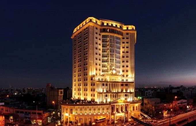 سطح اشغال هتل‌های مشهد به ۳۰ درصد رسیده است | اسکان زائران در هتل‌ها با تخفیف ۵۰ درصدی