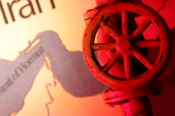 قیمت نفت از ۱۱۳ دلار عبور کرد | معامله گران بازار نفت تهدید ترامپ را جدی نگرفتند؟