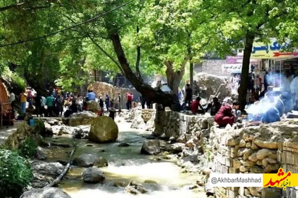 بازدید سالانه ۵ میلیون گردشگر از آبشار اخلمد چناران