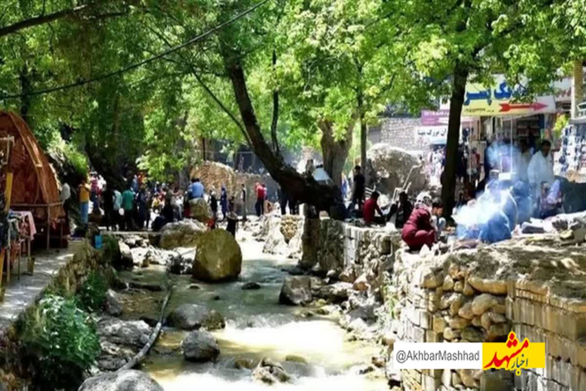 بازدید سالانه ۵ میلیون گردشگر از آبشار اخلمد چناران