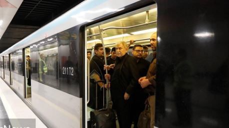 سرویس‌دهی رایگان متروی مشهد در سالروز ولادت حضرت قائم(عج)