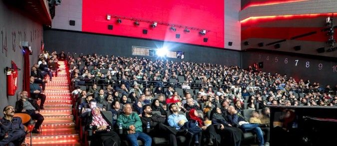 سینماها همراهی با مردم را رها نمی کنند | خراسان رضوی رکورددار تعداد مخاطب در ایام جنگ رمضان