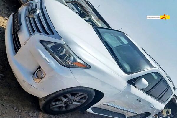 خودرو «لکسوز» قاچاق به ارزش ۲۸۰ میلیارد ریال در کاشمر کشف شد