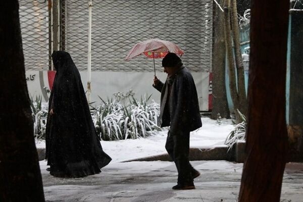 پیش‌بینی هواشناسی مشهد و خراسان رضوی امروز (دوشنبه، ۱۸ اسفند ۱۴۰۴) | سرما، بارش برف و باران در راه استان