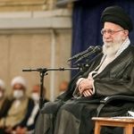 آیا مقلدین رهبر شهید انقلاب اسلامی می توانند همچنان از ایشان تقلید کنند؟