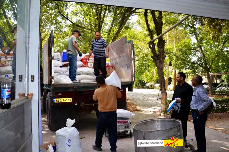موکب امام رضا ع اربعین در کربلا به زائران امام حسین ع خدمت رسانی می کند