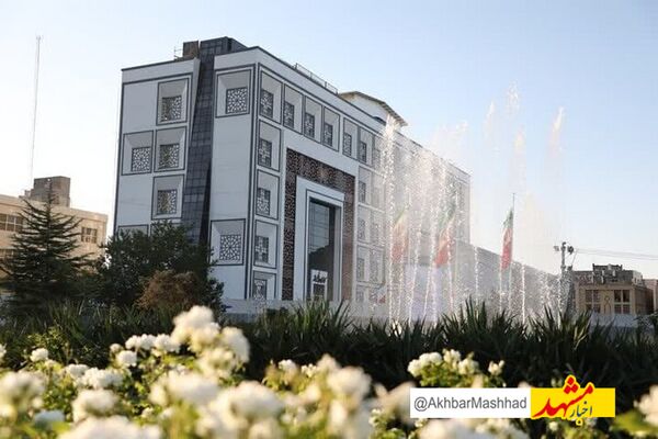 ارائه خدمات کتابخانه مرکزی امام خمینی مشهد تا ساعت ۲۳ افزایش یافت