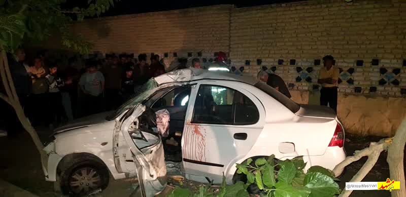 جان باختن راننده ۱۸ ساله در حادثه برخورد تیبا با ستون برق 