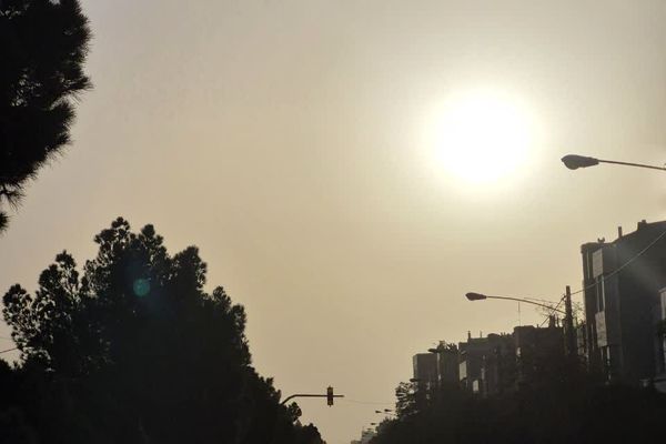 وزش باد شدید و گرد و خاک در مشهد و مناطق بادخیز استان