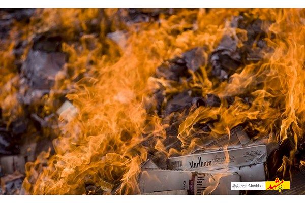 اطفای حریق آپارتمان مسکونی در مشهد