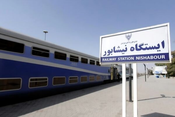توقف قطارها در  نیشابور از سر گرفته شد