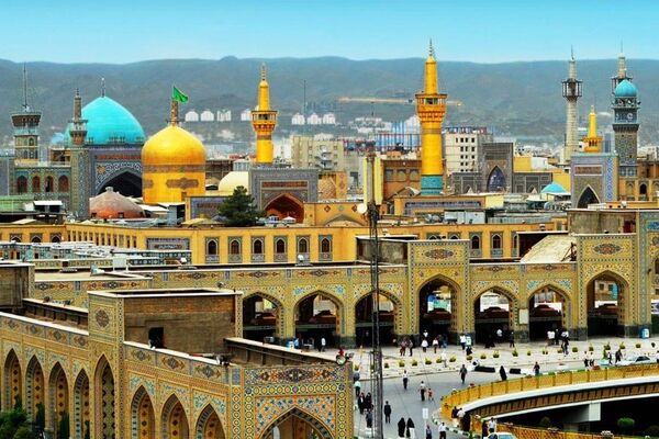 راهنمای گردش سه روزه در مشهد با وسایل نقلیه عمومی