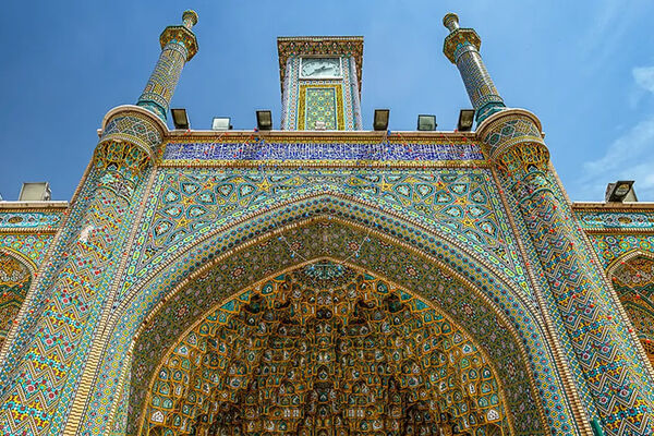 نگاهی توریستی به شهر مشهد مقدس