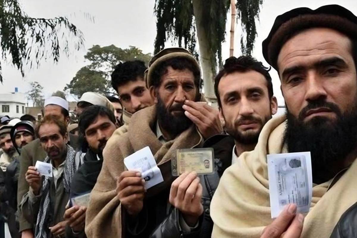 بازگشت ۲۵ درصد اتباع افغان دارای مجوز اقامت در خراسان رضوی به کشورشان