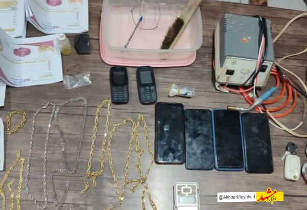 دستگیری فروشندگان طلای قلابی در نیشابور