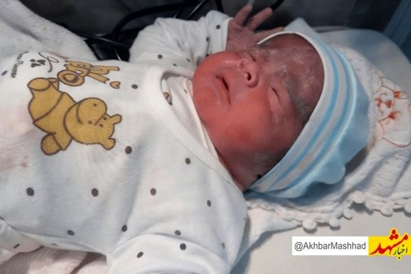 تولد نوزاد ۵کیلویی در بیمارستان قائم(عج) مشهد
