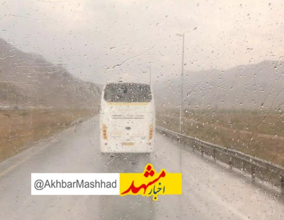جاده‌های خراسان رضوی بارانی و لغزنده است