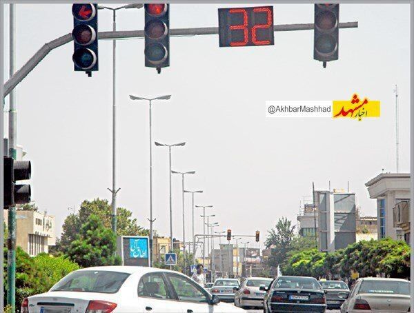 ترافیک سنگین در معابر منتهی به حرم رضوی