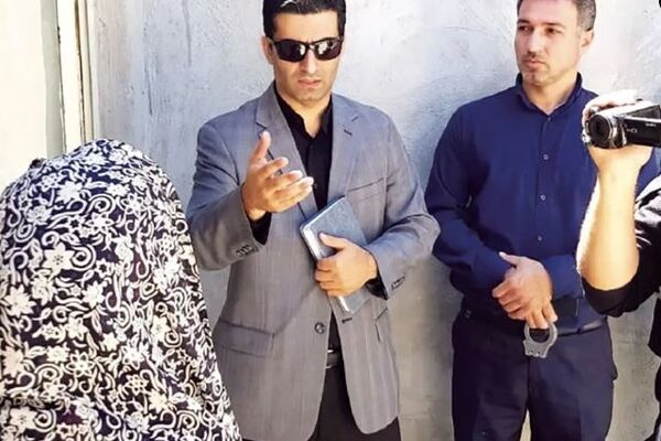 بازسازی صحنه قتل شوهر توسط زن جوان با همدستی دوست پسرش