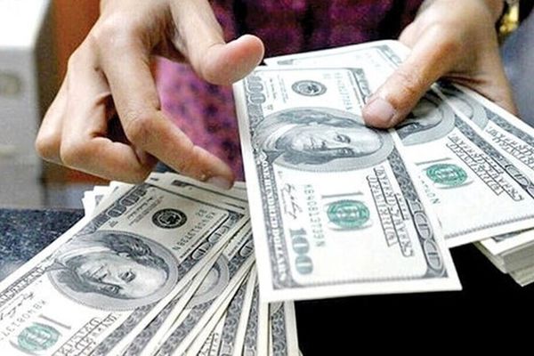 پیش‌بینی قیمت دلار یکشنبه (۲۳ فروردین ۱۴۰۵) | مذاکرات اسلام‌آباد چه تاثیری بر قیمت ارز خواهد گذاشت؟