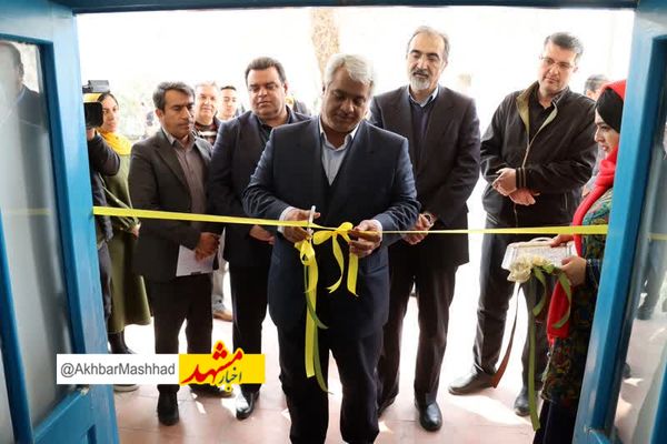 «خانه هنر دستان» نخستین خانه صنایع‌دستی بخش خصوصی استان خراسان‌رضوی در مشهد افتتاح شد.
