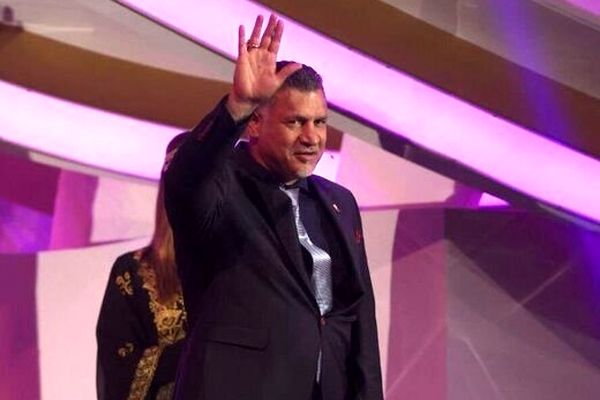 آشتی علی دایی با دشمن قدیمی!/ عکس