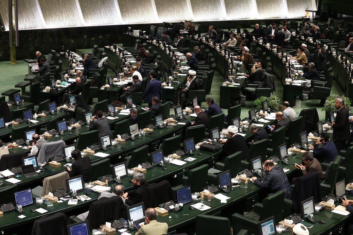 حداقل حقوق ۱۴۰۵ چقدر شد؟ + جزئیات مصوبه جدید و رقم دقیق دریافتی