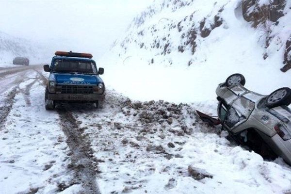 هشدار جدی راهداری خراسان رضوی؛ محدودیت تردد جاده‌ای به‌دلیل برف و کولاک