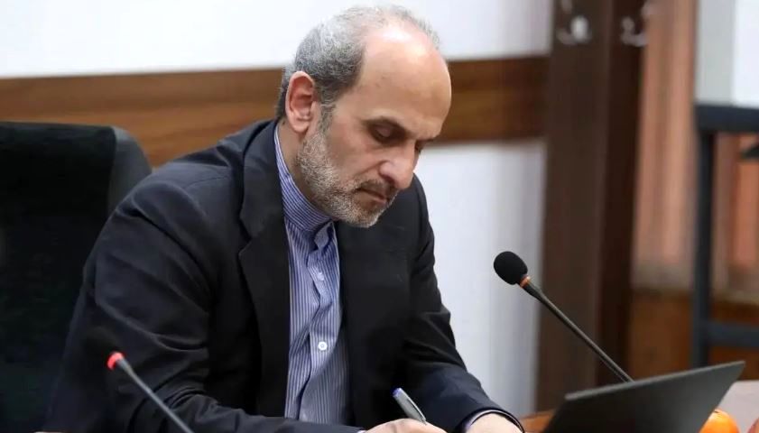 عزل مدیر شبکه افق و توقف برنامه «خط‌خطی»، در پی پخش برنامه‌ای با محتوای موهن نسبت به جان‌باختگان حوادث دی‌ماه