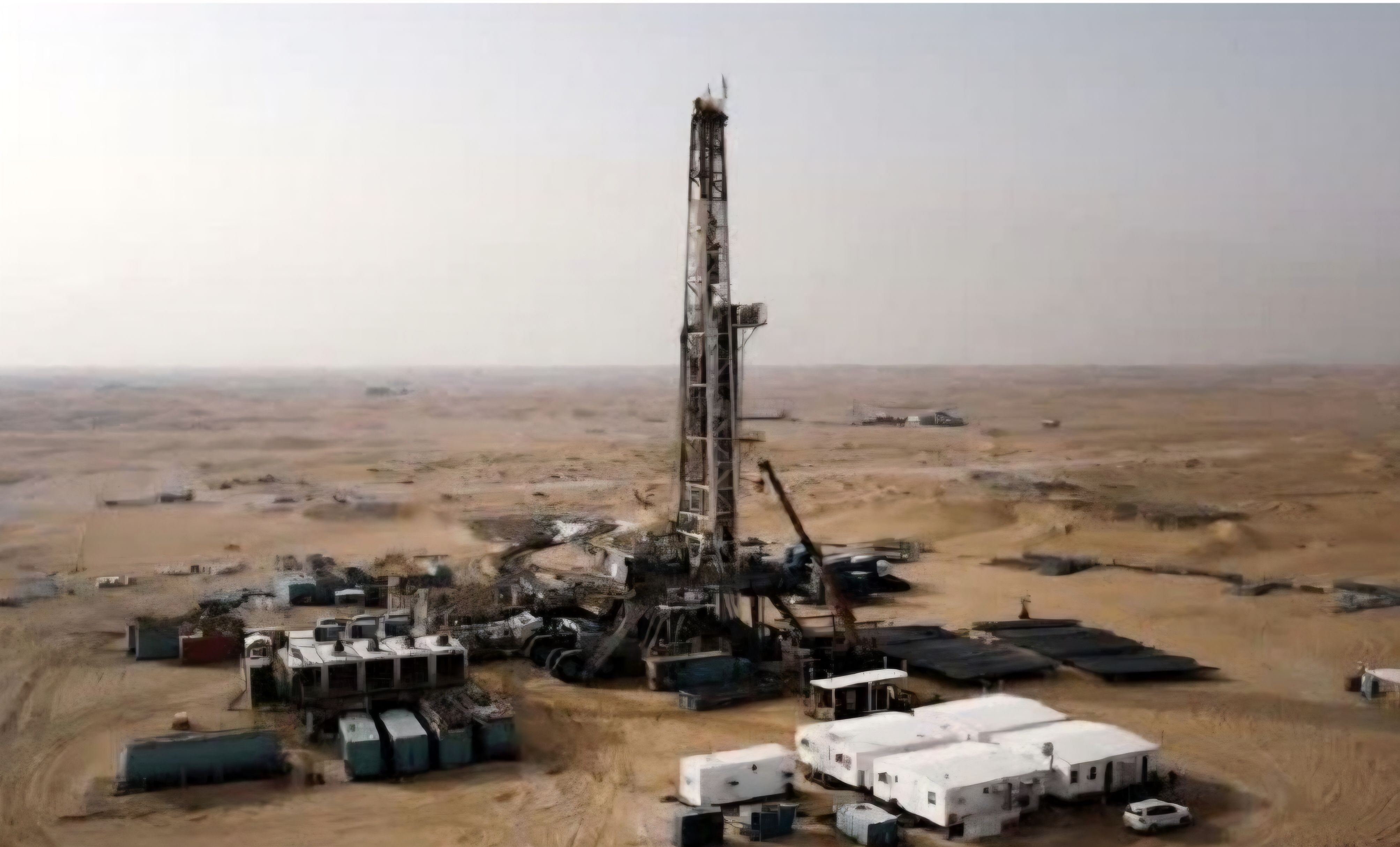 آغاز عملیات حفر چاه اکتشافی گاز در کلات خراسان‌رضوی 