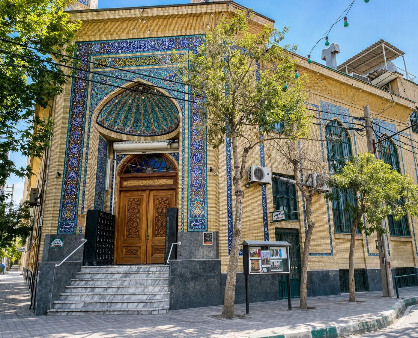 مسجد توفیق خیابان طالقانی؛ بهترین مسجد برای برگزاری مراسم ختم مشهد