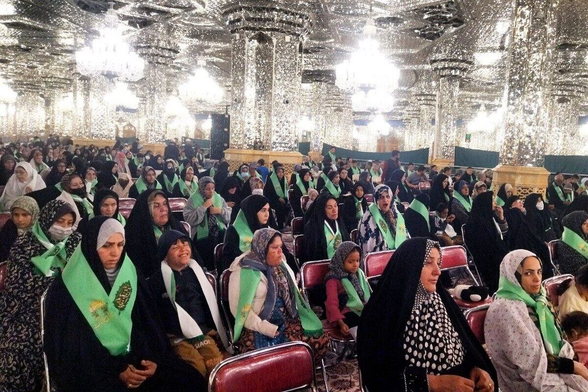 تشرف ۱۷۰۰ نفر از خانواده‌های دارای چندمعلول، به حرم امام‌رضا (ع) در آستانه روز جهانی معلولان | رواق دارالمرحمه، میزبان دل‌های خسته