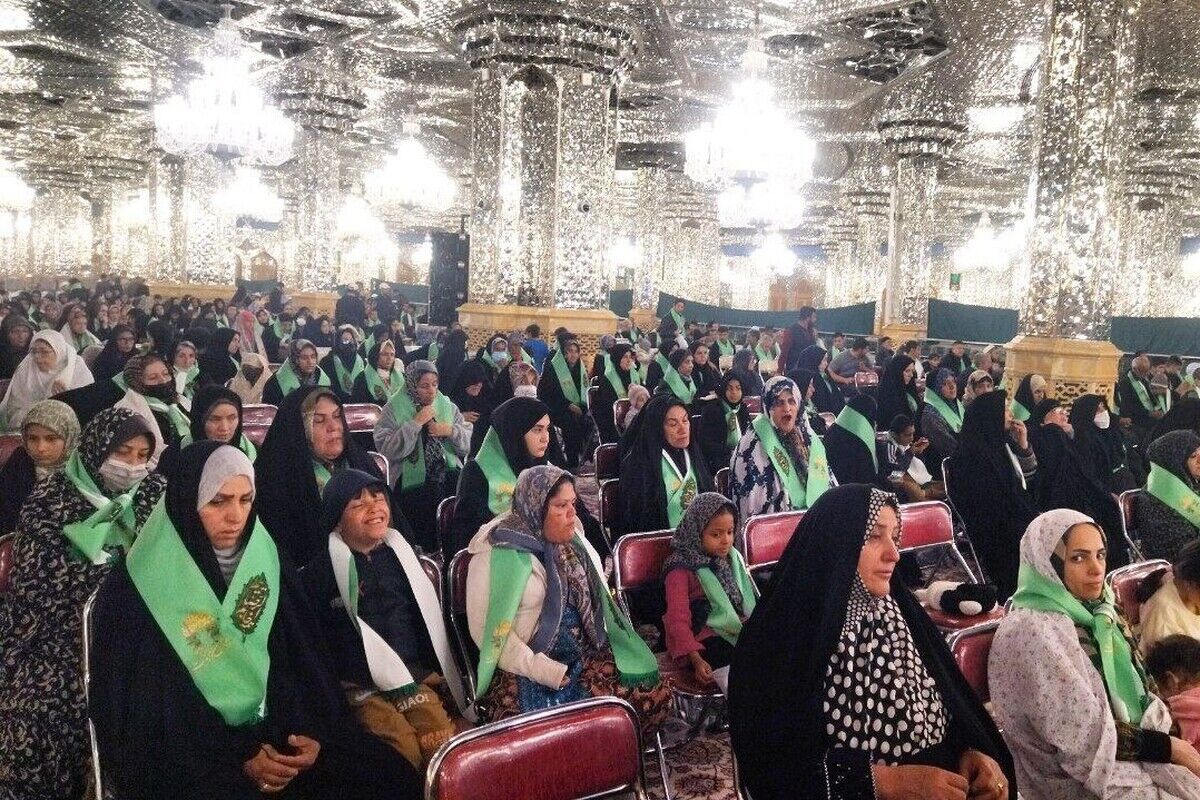 تشرف ۱۷۰۰ نفر از خانواده‌های دارای چندمعلول، به حرم امام‌رضا (ع) در آستانه روز جهانی معلولان | رواق دارالمرحمه، میزبان دل‌های خسته