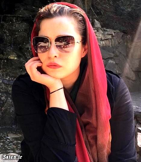 تیپ و ژست مهراوه شریفی نیا، وسط خیابان های آجودانیه