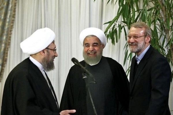 برگزاری جلسه سران قوا هفته آینده به میزبانی آملی لاریجانی