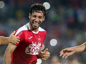 زوج دفاع پرسپولیس برابر پدیده شکل می گیرد