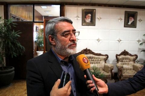 وزیر کشور هرگونه راه زنی در مناطق زلزله زده را رد کرد